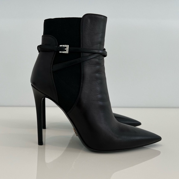 PRADA CALZATURE DONNA BLACK LEATHER BOOTS SIZE IT 37.5 / US 7.5 - Picture 4 of 17